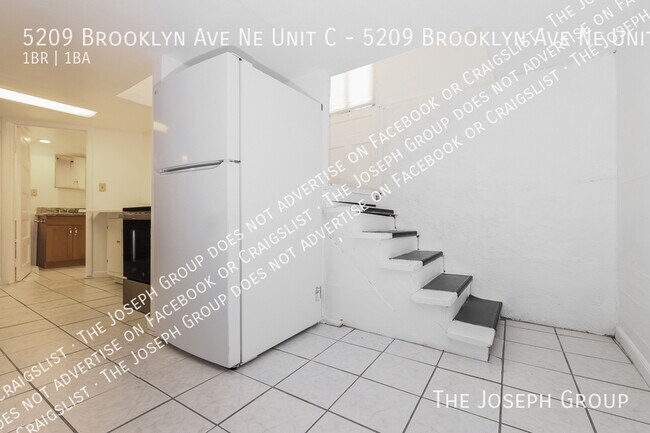 Foto del edificio - 5209 Brooklyn Ave NE