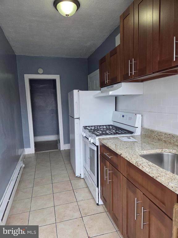 Foto del edificio - 6200 Wheeler St