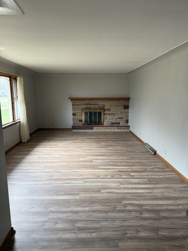 Building Photo - 8052 Sigle Ln