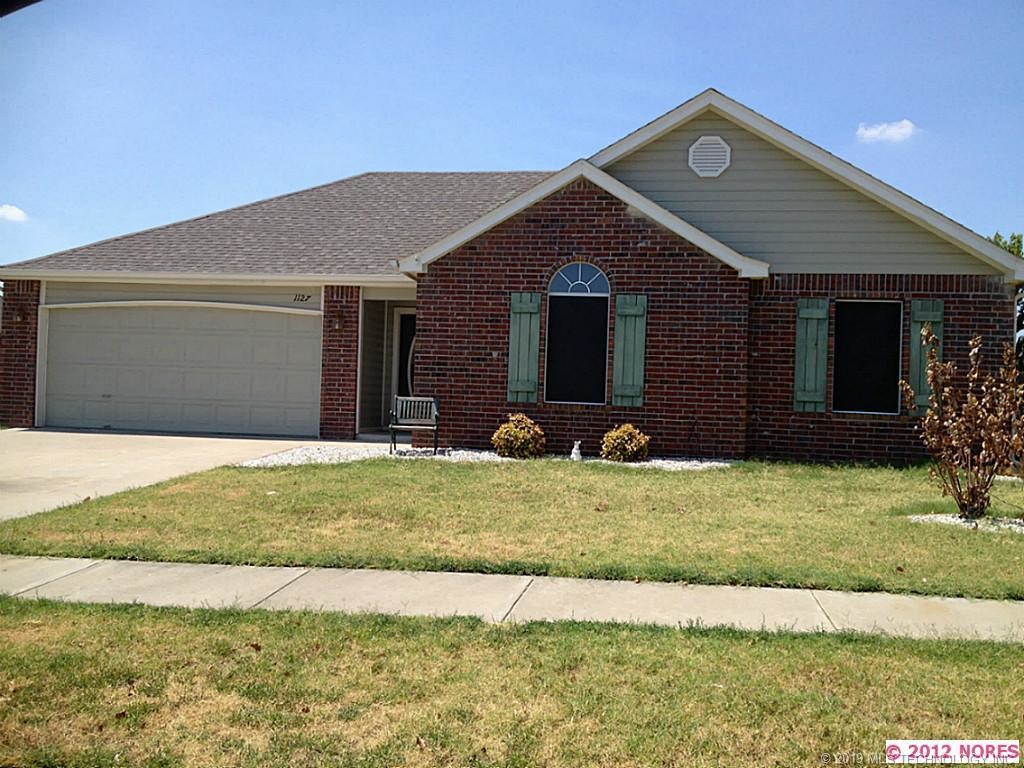 Primary Photo - 3 bedroom in Oologah OK 74053