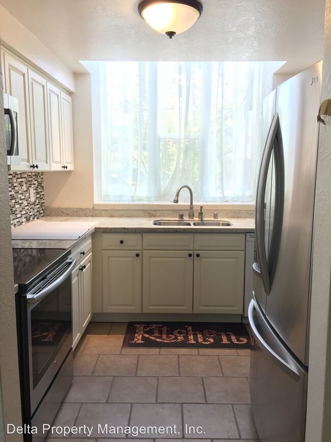 Foto del edificio - 4815 76th St NE
