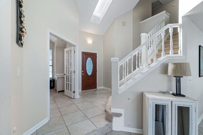 Building Photo - 1819 Scirocco Loop