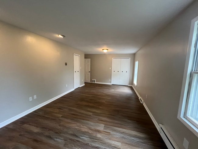 Building Photo - 1089 Winston Rd