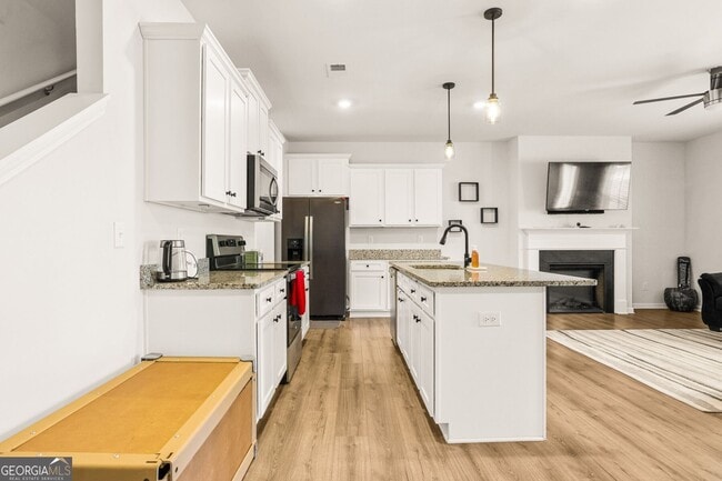 Building Photo - 4514 Fillmore Trl SW