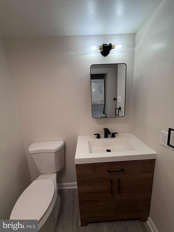 Building Photo - 507 Florida Ave