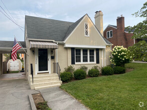 Building Photo - 1306 Vanceright Cir