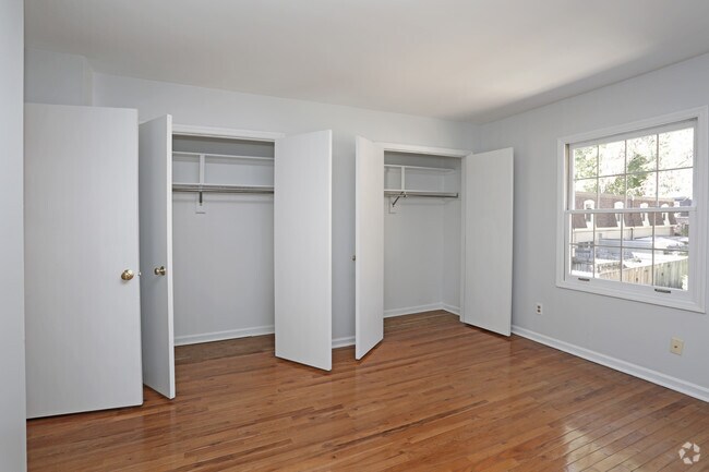 2HAB/1,5 baños - Habitación - River Oaks Townhomes at Fox Chapel