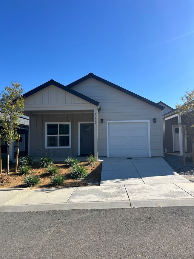 Building Photo - 1230 Old Alturas Rd