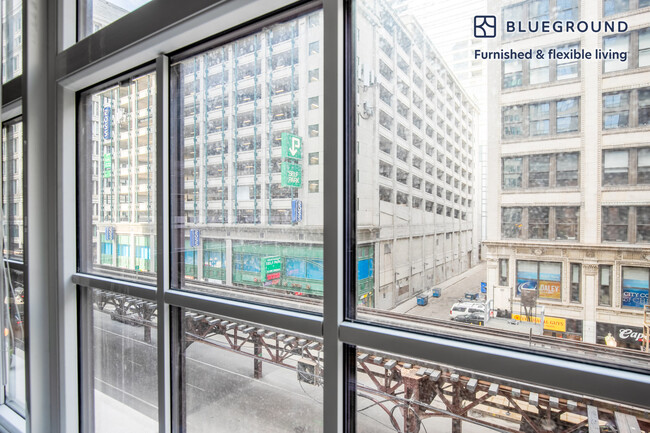 Building Photo - 60 E Benton Pl