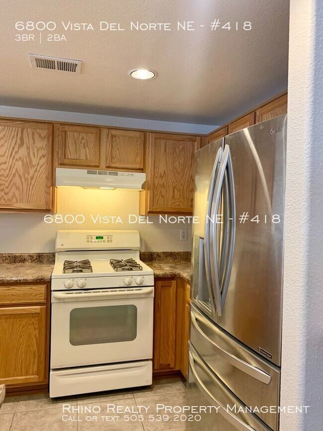 Foto del edificio - 6800 Vista Del Norte Dr NE