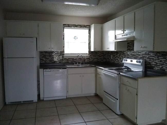 Foto del edificio - 5 Meadow Run Cir