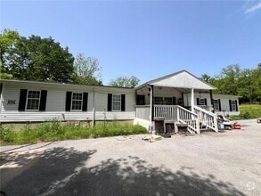 Building Photo - 22027 Fern Rd