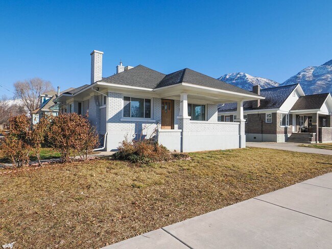 Foto del edificio - Beautiful Home located in the heart of Provo