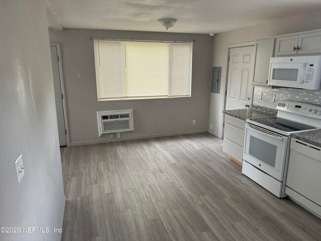 Foto del edificio - 5659 Ansley St