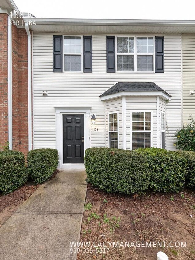 138 Forthview Way, Apex, NC 27502 Townhome Rentals in Apex NC