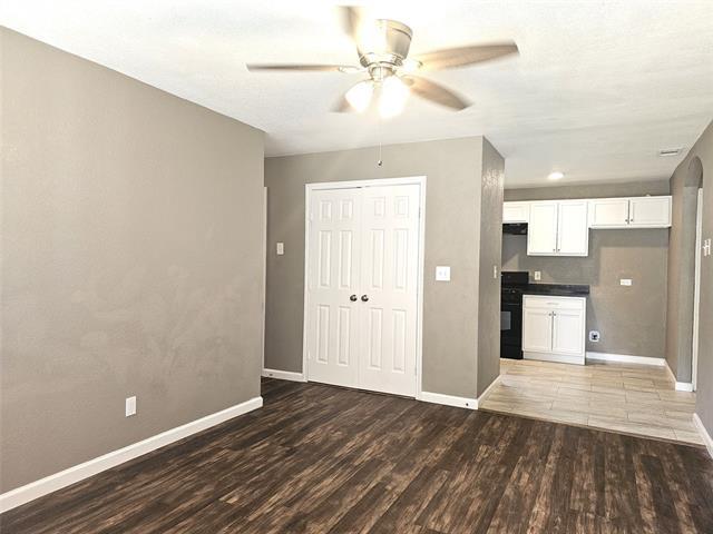 Building Photo - 3735 State Oak Dr