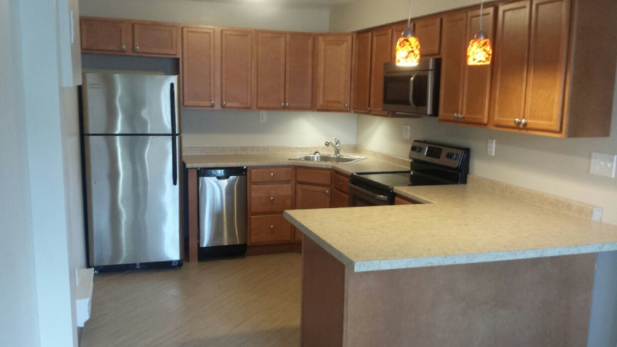 Kitchen - 4807 Sardis Rd