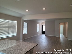 Building Photo - 6703 Beehive Dr