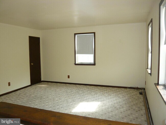Building Photo - 1205 E Atlantic Ave