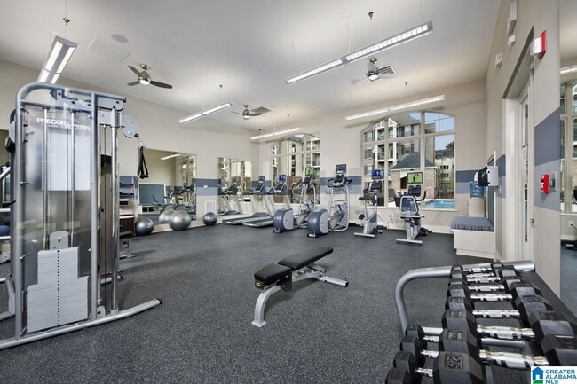 Foto del edificio - 1000 Lane Parke Ct