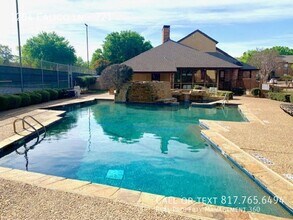 Building Photo - 1204 Calico Ln