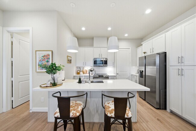 Foto del edificio - 5929 Haring Ln