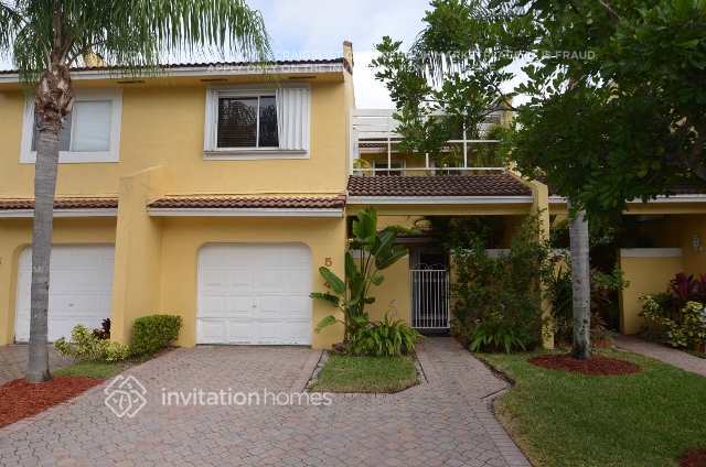 Building Photo - 5141 NW 102nd Ct