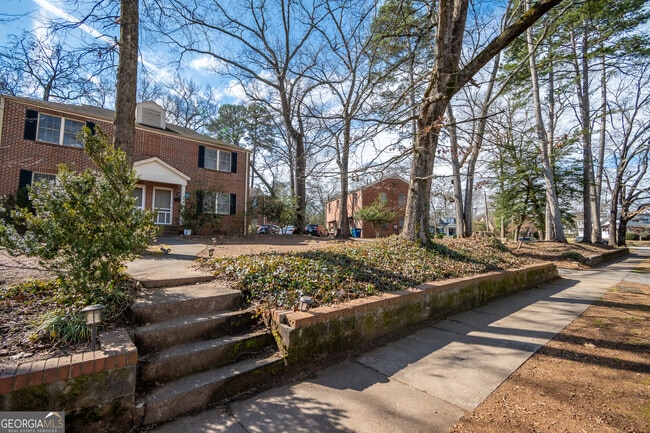 Building Photo - 1439 S Milledge Ave
