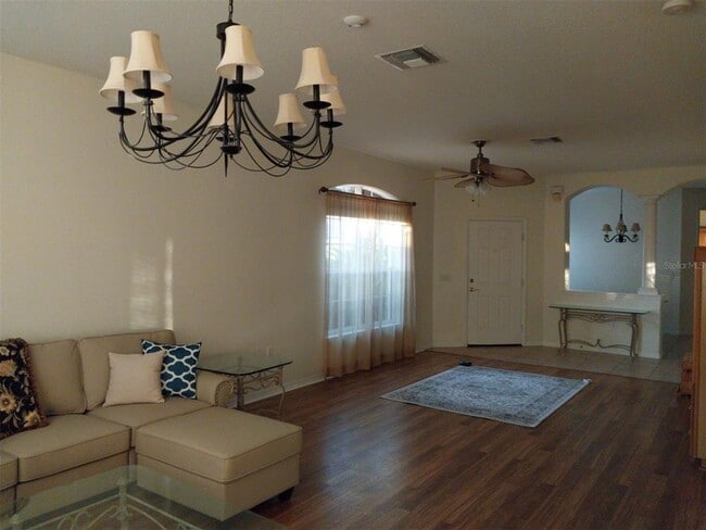 Building Photo - 5641 Hidden Oak Ct