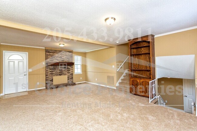 Building Photo - 115 Fox Hollies Boulevard, Bessemer