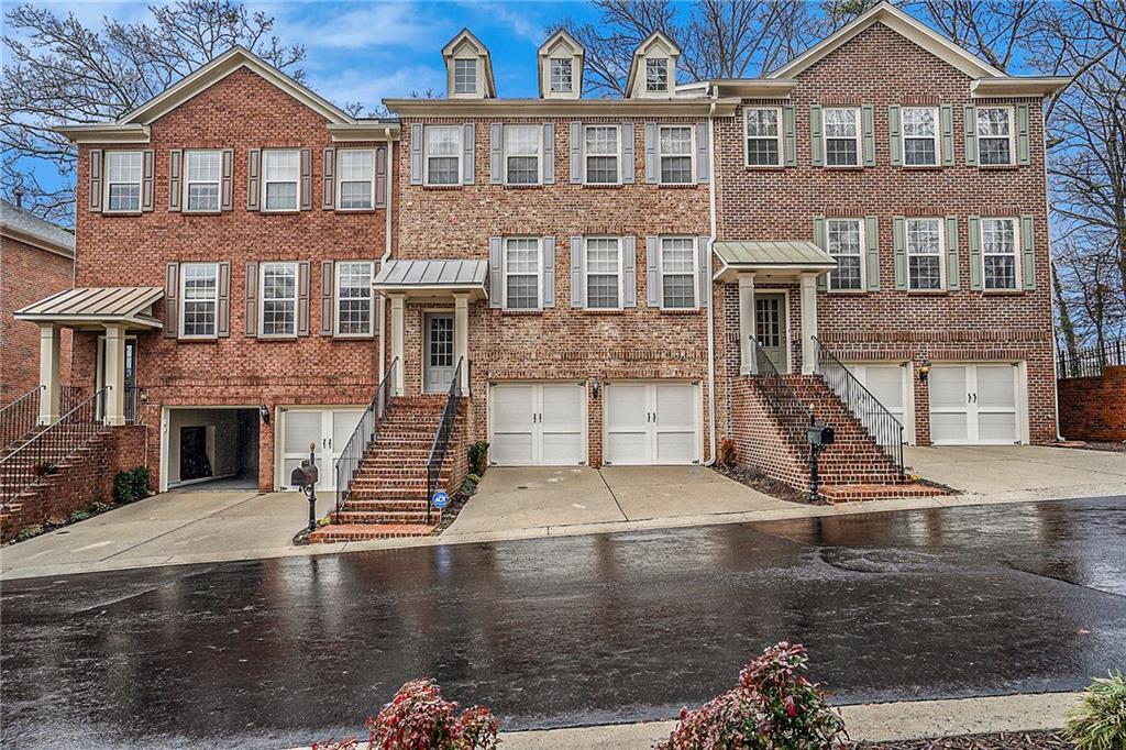 Foto principal - 1641 Emory Pl Dr NE