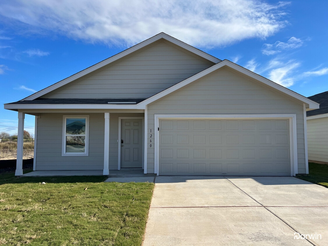 Primary Photo - 1260 Grace Park Rd, New Braunfels, TX 78130