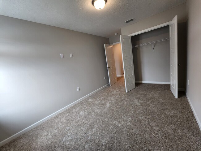Building Photo - 4222 Spyglass Dr