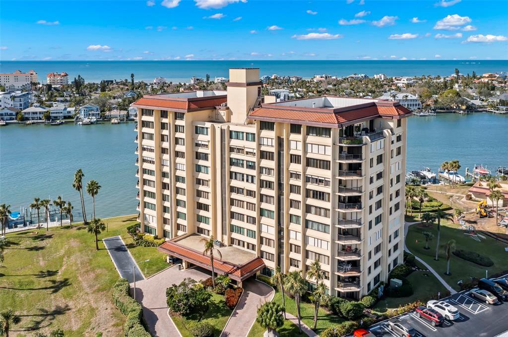 Foto principal - 700 Island Way