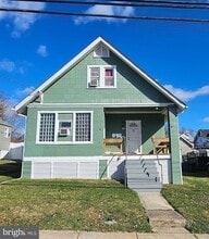 Building Photo - 2912 Hillcrest Ave