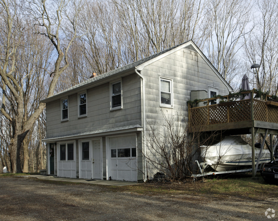 Foto del edificio - 154 Laurel Rd