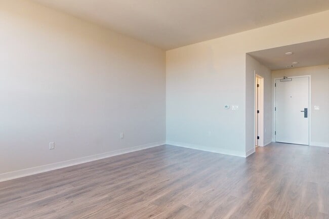 Interior Photo - Roxford at The Crosswalks