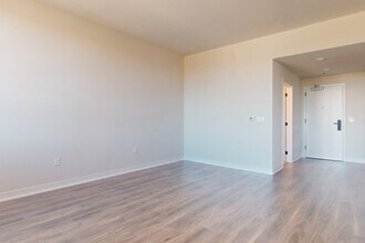 Interior Photo - Roxford at The Crosswalks