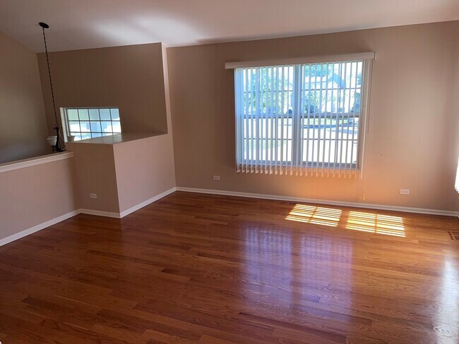 Building Photo - 2701 Curran Ct
