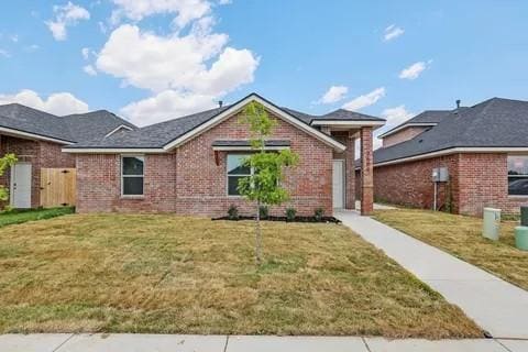 Building Photo - 7609 Woodford Ave