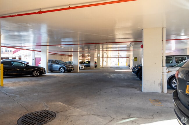 Parking - Grand Meridia