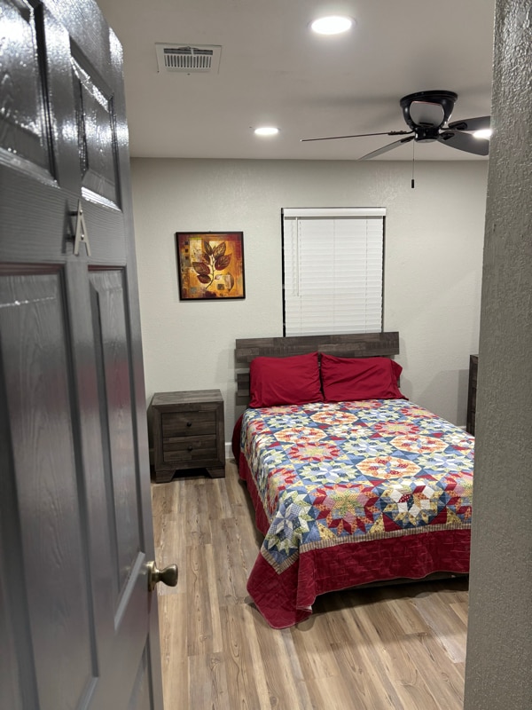 Building Photo - 141 Echols St