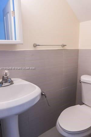 Foto del edificio - 7820 NE Bayshore Ct