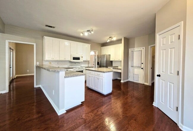 Building Photo - COMING SOON!!!