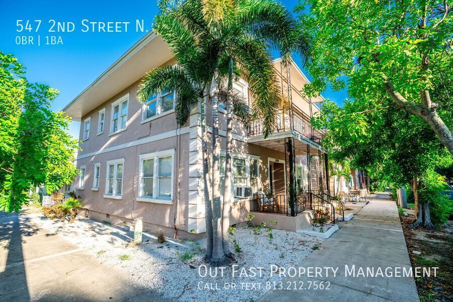 Foto principal - 547 2nd St N