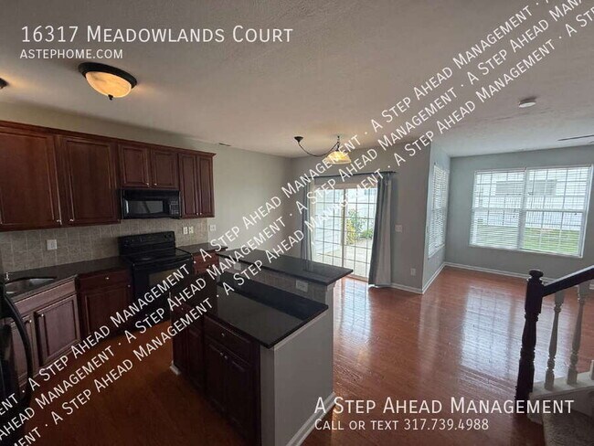 Building Photo - 16317 Meadowlands Ct