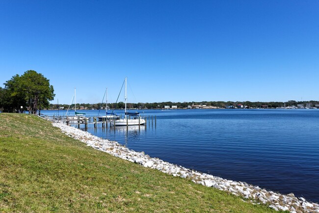 Building Photo - Amazing Water Views - just outside Eglin's...