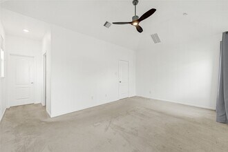 Building Photo - 25514 Ramsey Heights Way