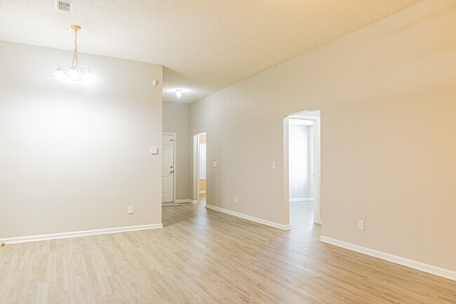 Building Photo - 8716 Springtree Road