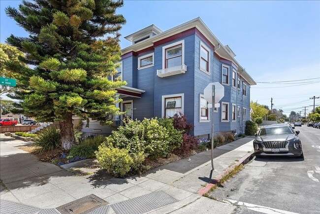 Building Photo - San Jose Ave. 2300/2302